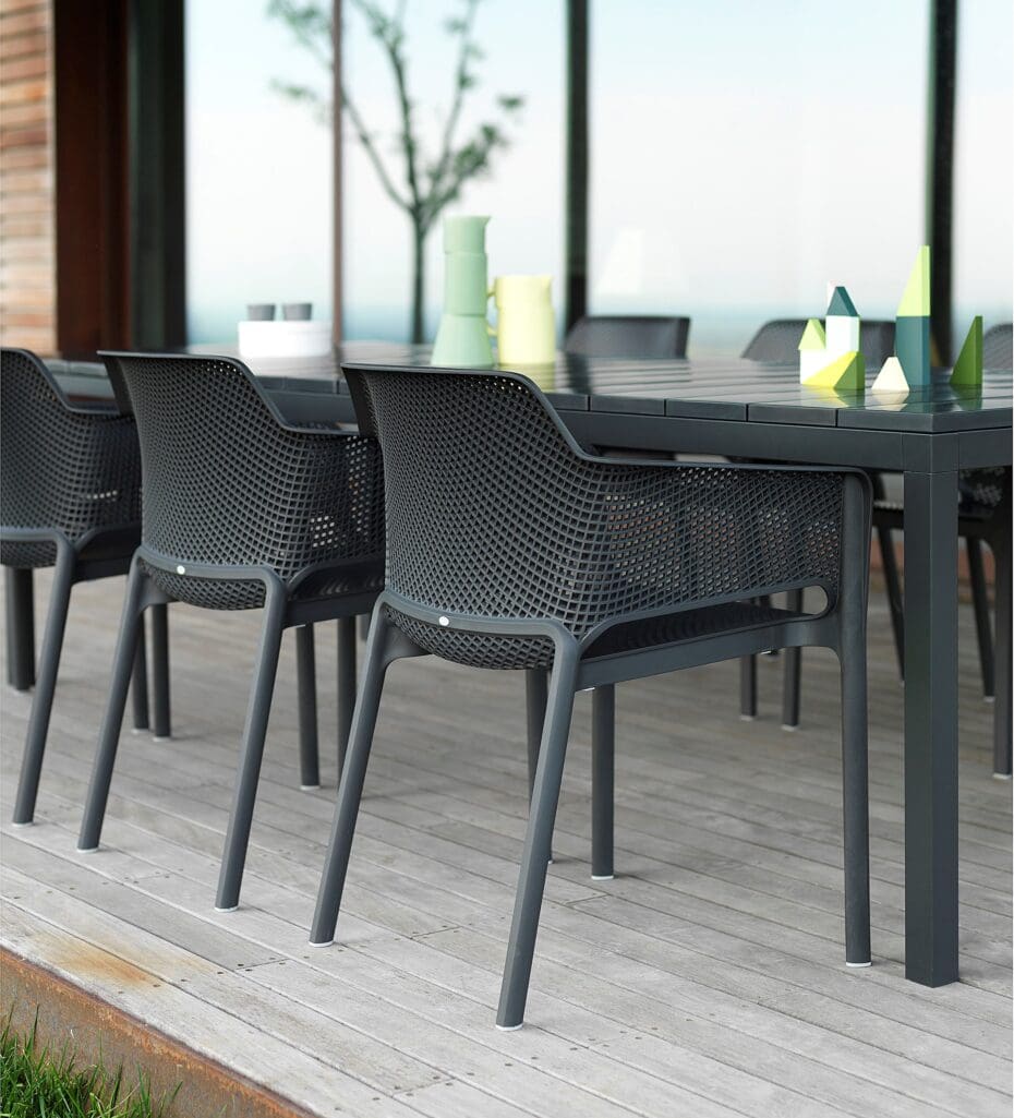 Nardi Rio 6 8 Seater Outdoor Dining Set With Net Chairs Bracken Interiors 